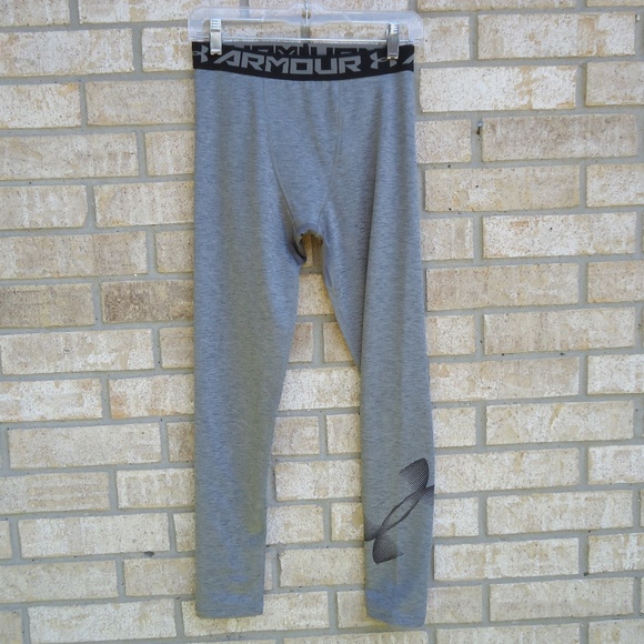 Under Armour Other - SIZE YLG.NWOT UNDER ARMOUR COMPREESSION TIGHTS